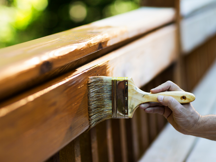 Does Pine Stain Well?