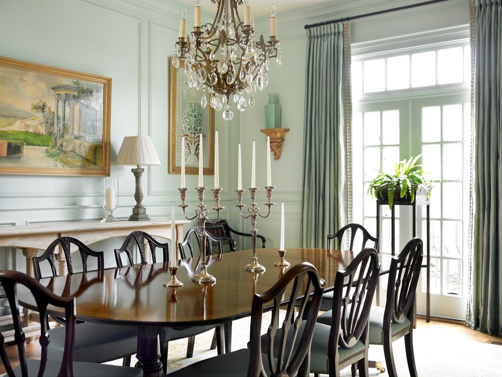 Benjamin Moore’s Palladian Blue