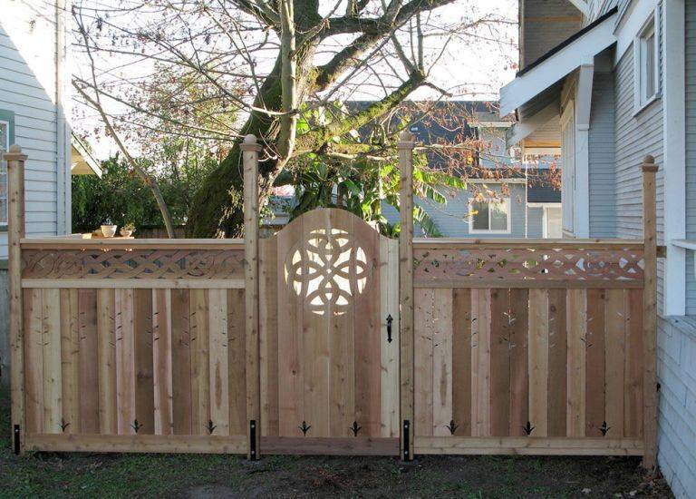 Celtic Knot Iron Gate