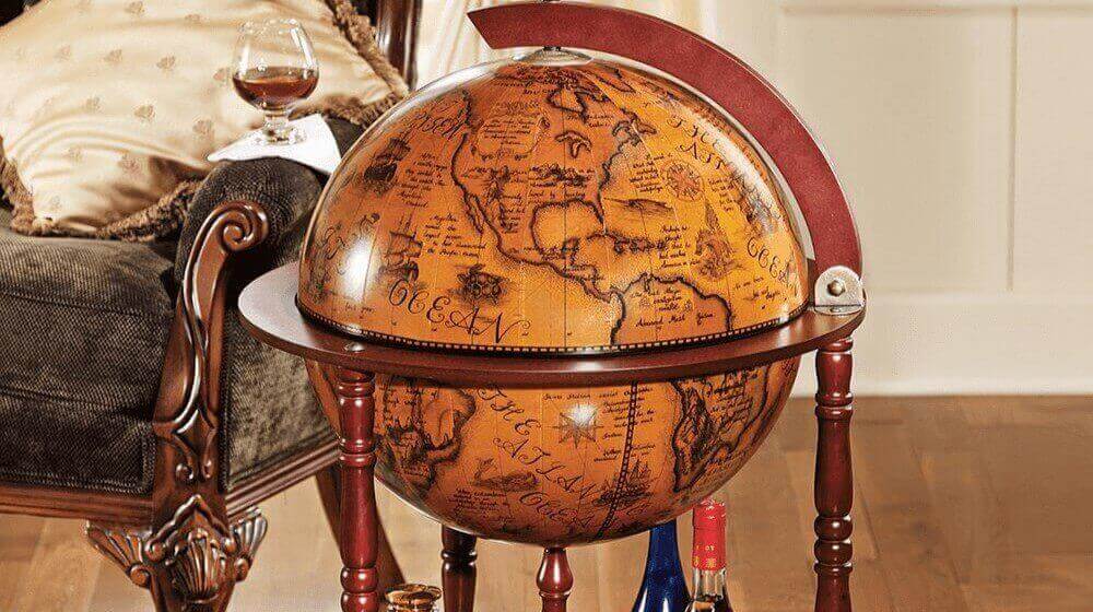 Globe-Style Bar