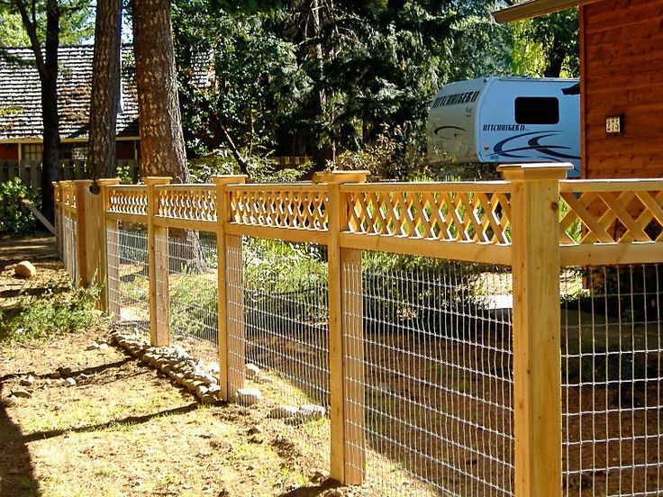 Mesh Fencing & Lattice