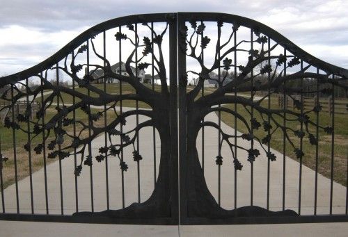 Plant Iron Gate