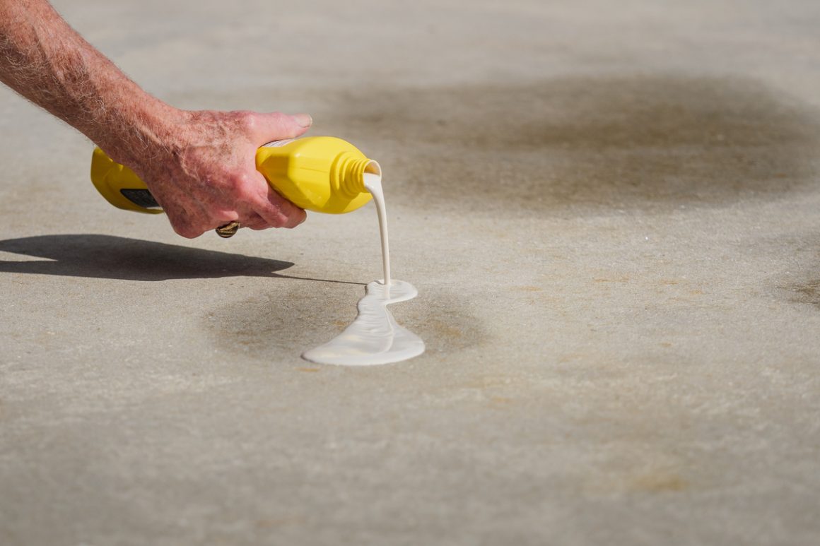 Removing Rust from Concrete Using Baking Soda